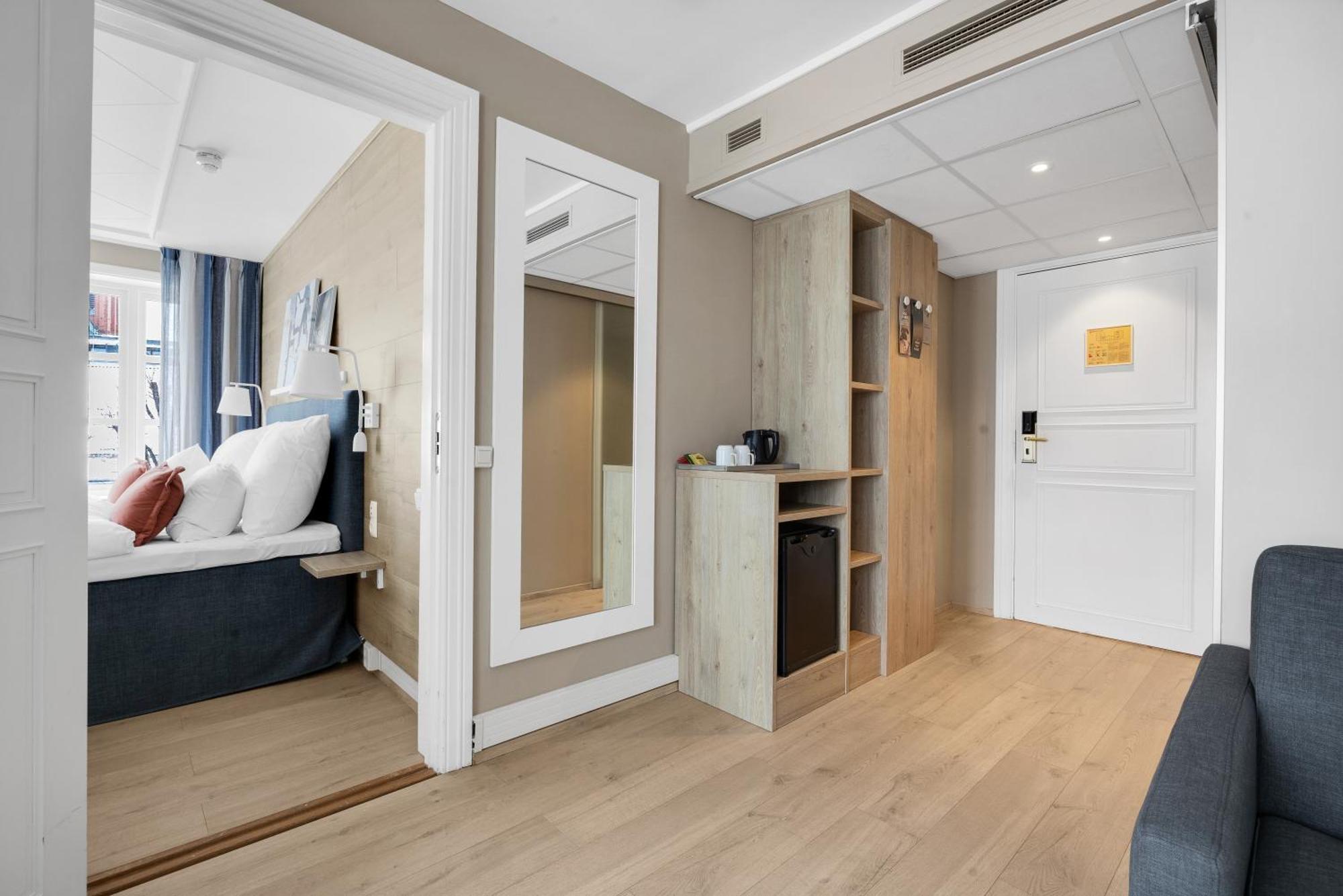 Clarion Hotel Tyholmen Арендал Екстериор снимка