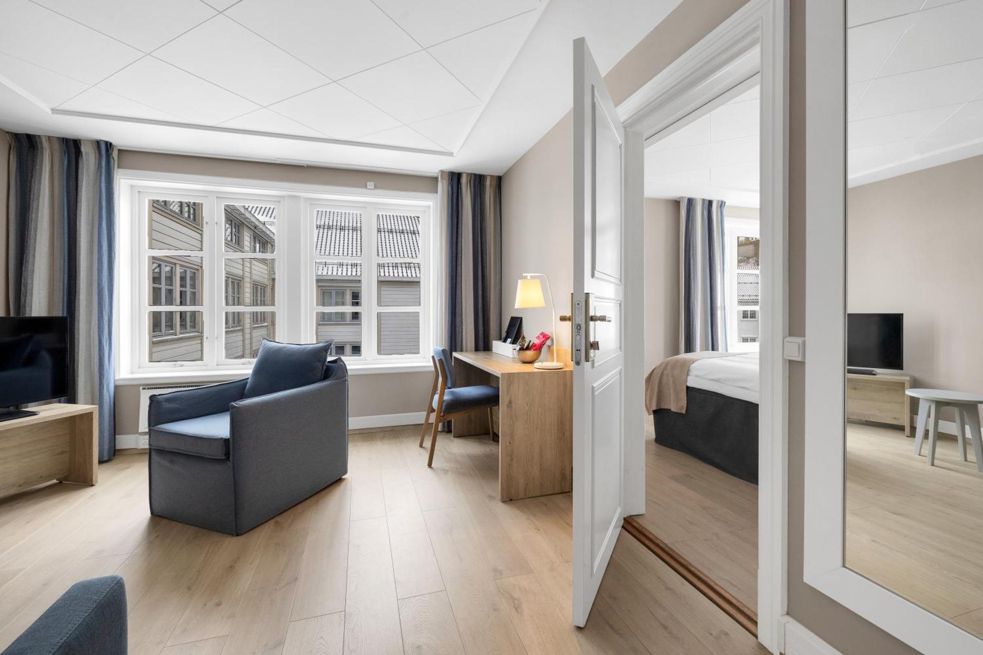 Clarion Hotel Tyholmen Арендал Екстериор снимка