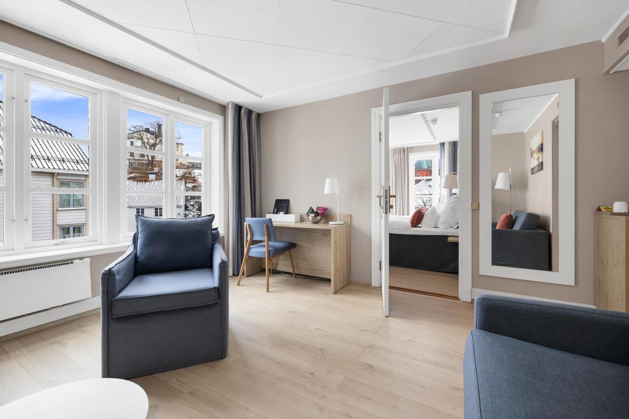 Clarion Hotel Tyholmen Арендал Екстериор снимка