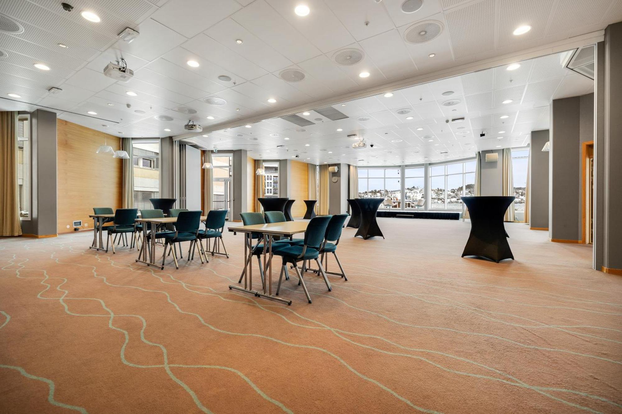Clarion Hotel Tyholmen Арендал Екстериор снимка