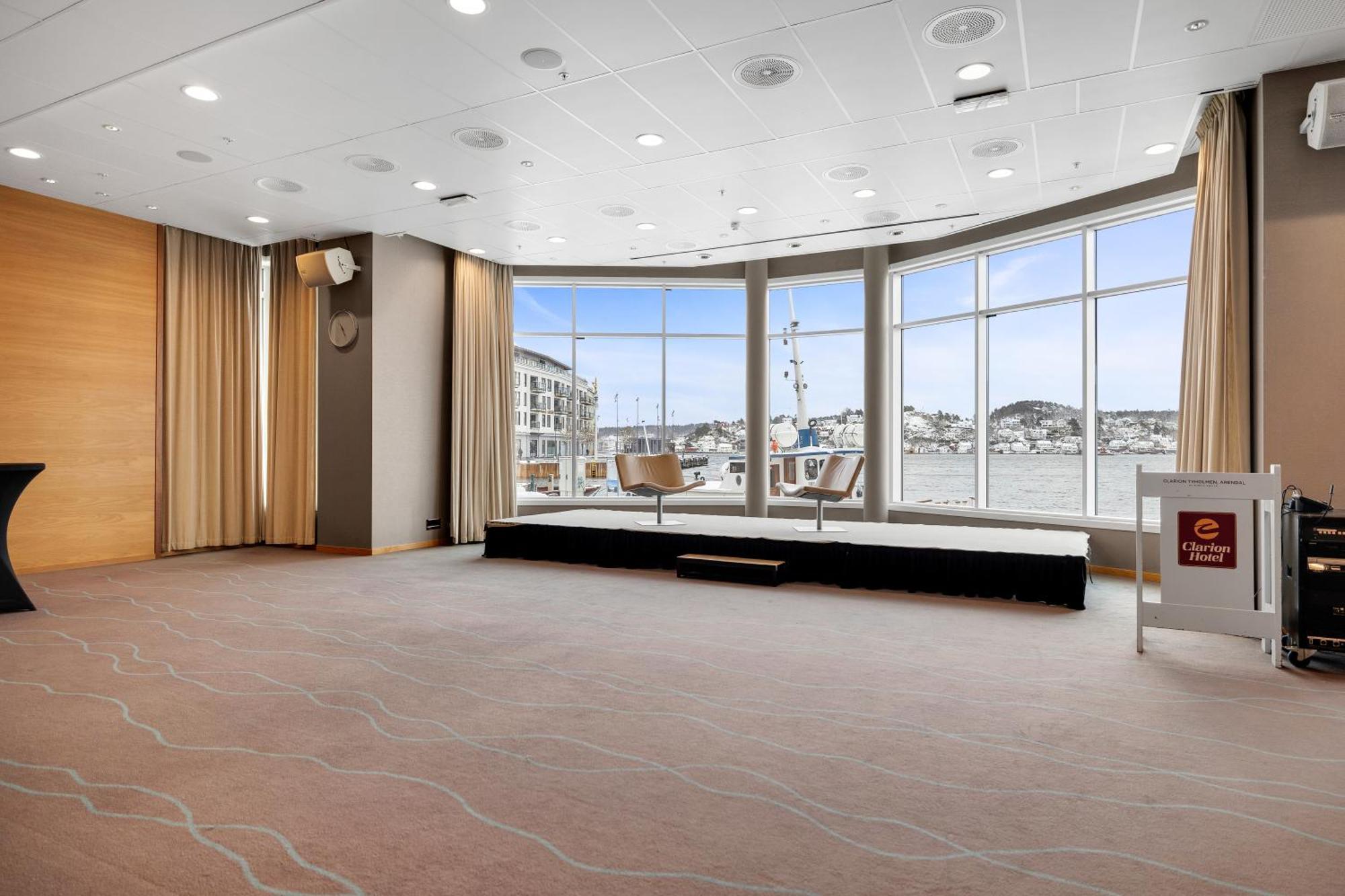Clarion Hotel Tyholmen Арендал Екстериор снимка